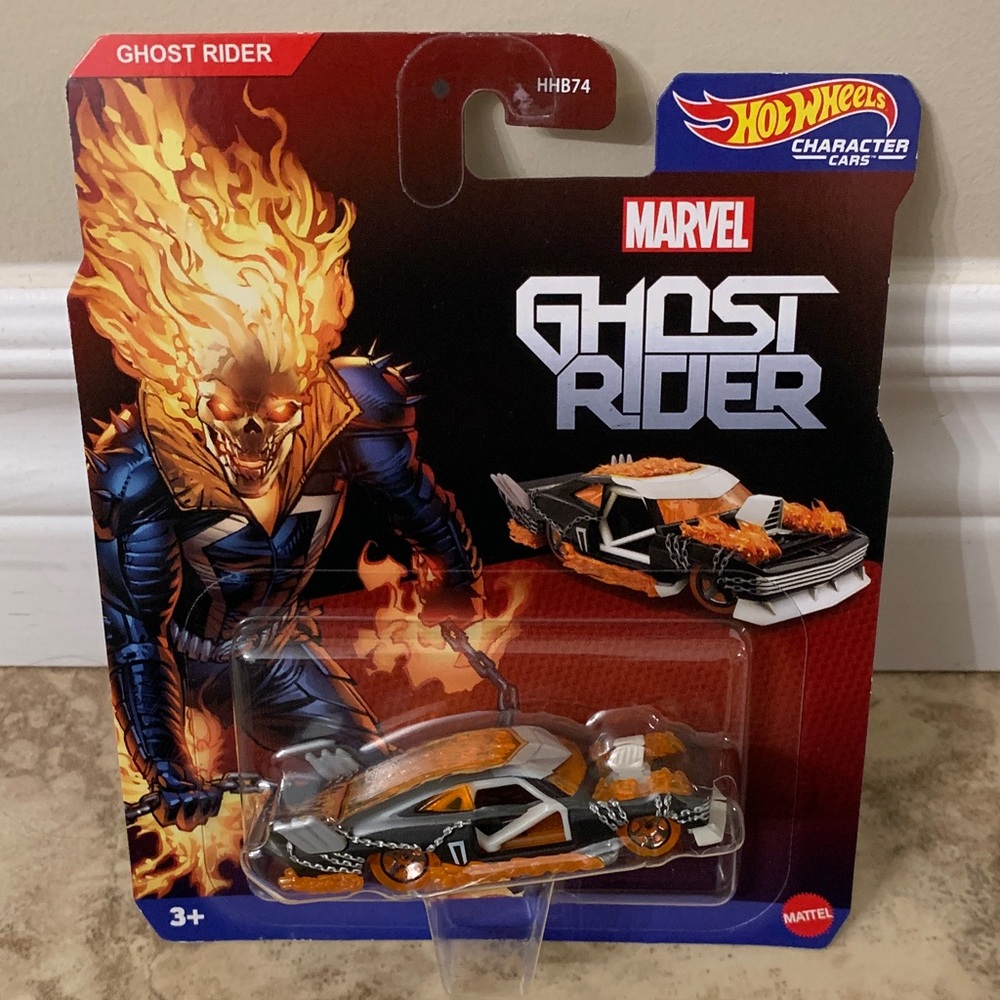 Hot Wheels NEW Marvel Ghost Rider character car HHB74 Mattel